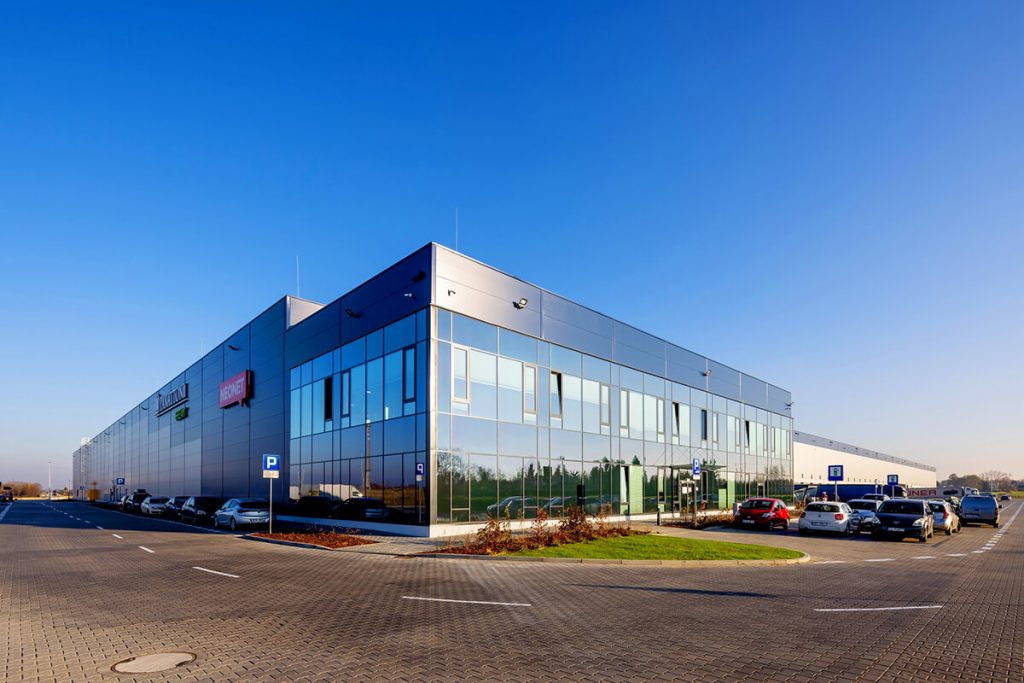 Budynek Panattoni Park Pabianice, Neonet, Kajima