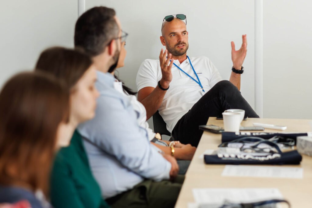 Panattoni Park Łódź West II, Builder For the Young Engineers, Kajima, students