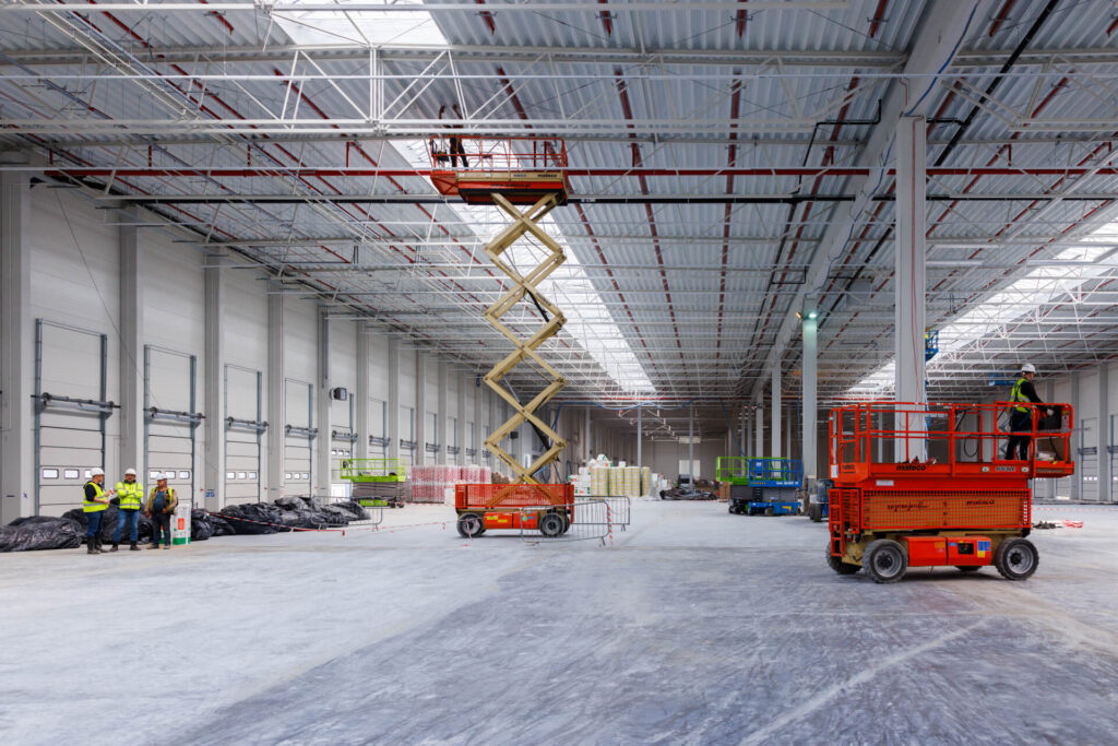 Panattoni Park Łódź West II, centrum magazynowo-logistyczne, budowa, Kajima